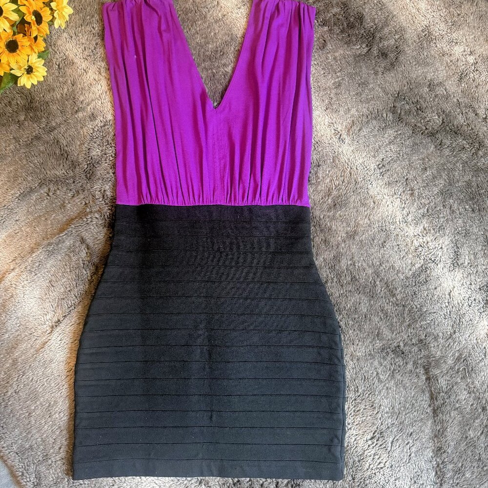 Express Women Purple/Black Rayon Plunging Neck Sleeveless Cocktail Dress Size XS